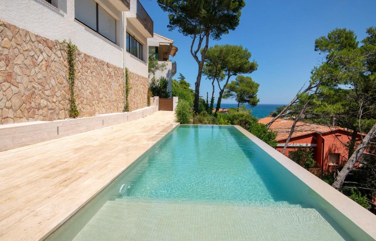 Appartamento La Vie En Rouge Sa Riera Duplex, Private Parking Begur Esterno foto