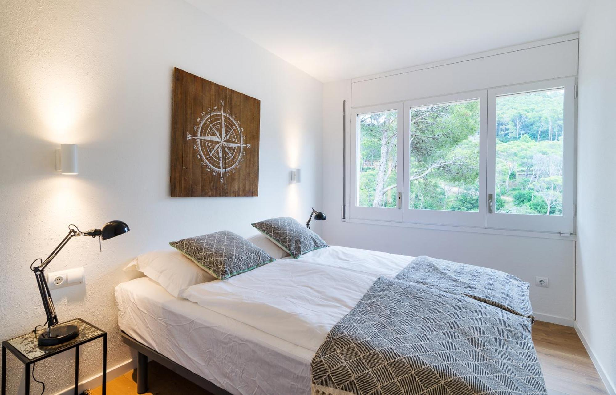 Appartamento La Vie En Rouge Sa Riera Duplex, Private Parking Begur Esterno foto