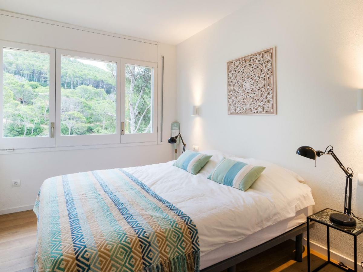 Appartamento La Vie En Rouge Sa Riera Duplex, Private Parking Begur Esterno foto